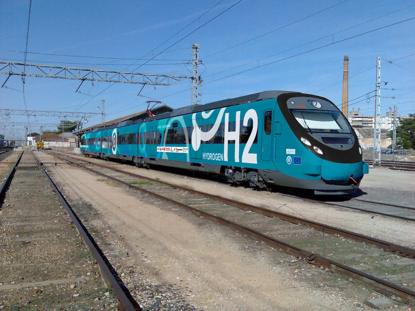 CAF AND IBERDROLA TO TURN THE GREEN HYDROGEN TRAIN INTO A REALITY